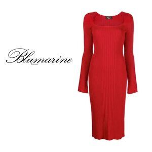 BLUMARINE Red Wool Ribbed-knit fitted midi dres